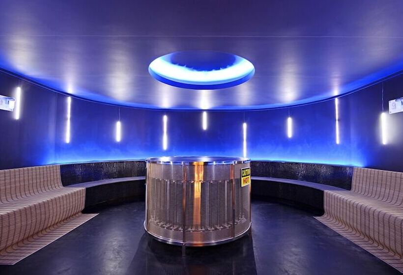 酒店 The One Boutique