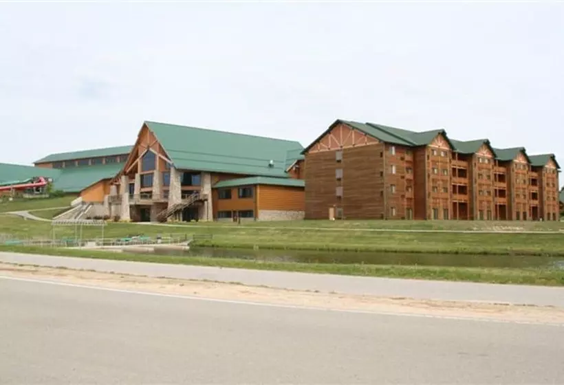 Three Bears Resort, Ascend Hotel Collection