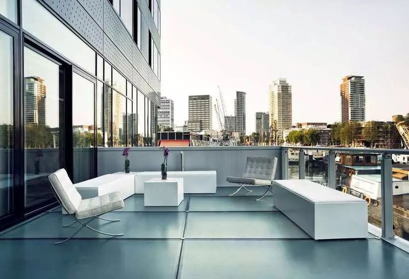 Mainport Hotel Rotterdam, A Hilton Affiliate