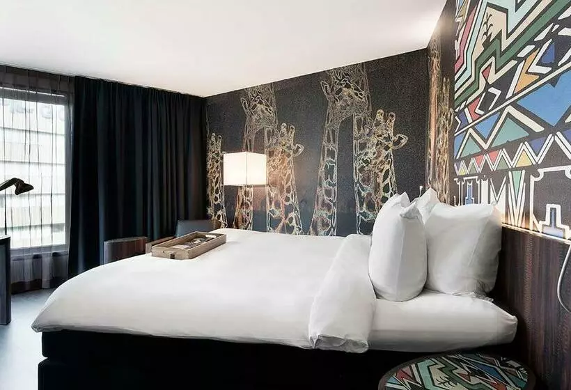 Mainport Hotel Rotterdam, A Hilton Affiliate