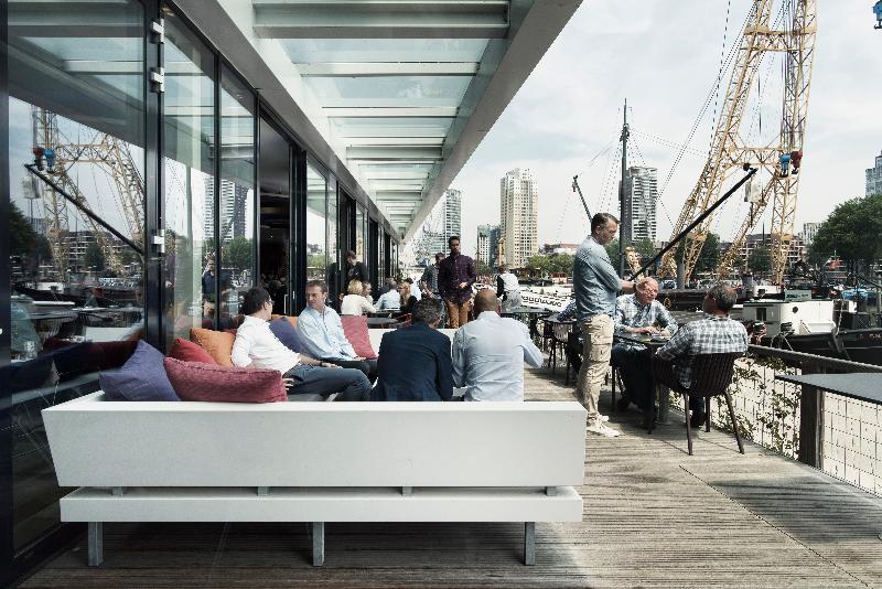 Mainport Hotel Rotterdam, A Hilton Affiliate