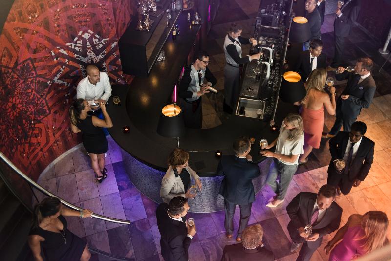 Mainport Hotel Rotterdam, A Hilton Affiliate