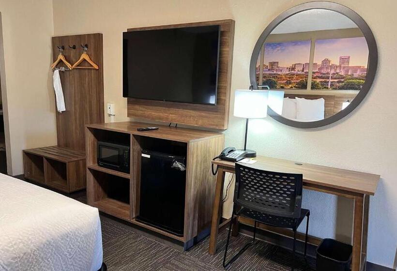 Мотель Days Inn By Wyndham Monroe Nc