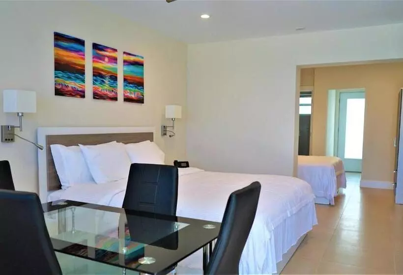 مُتل Diane Oceanfront Suites