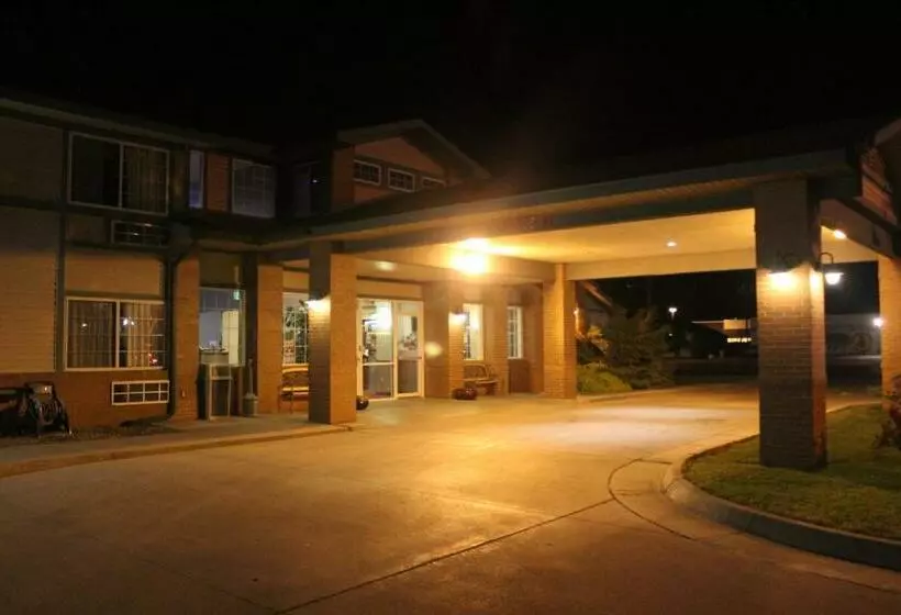 مُتل Garden City Inn