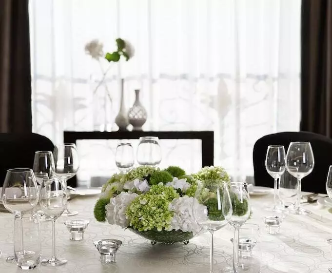 The Imperial Mansion, Beijing Marriott Executive Apartments