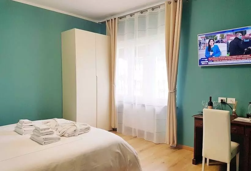 Aamiaismajoitus (B&B) Villa Bellavista Alba