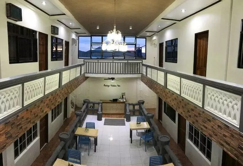 Hotel Macky's Hidden Inn