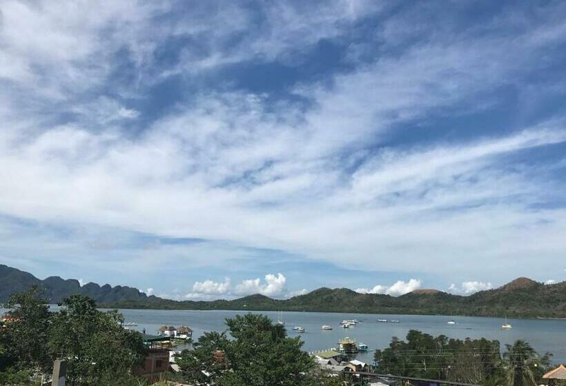 호텔 Macky's Hidden Inn