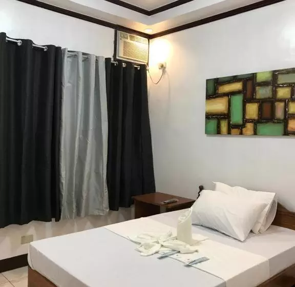 Hotel Macky's Hidden Inn