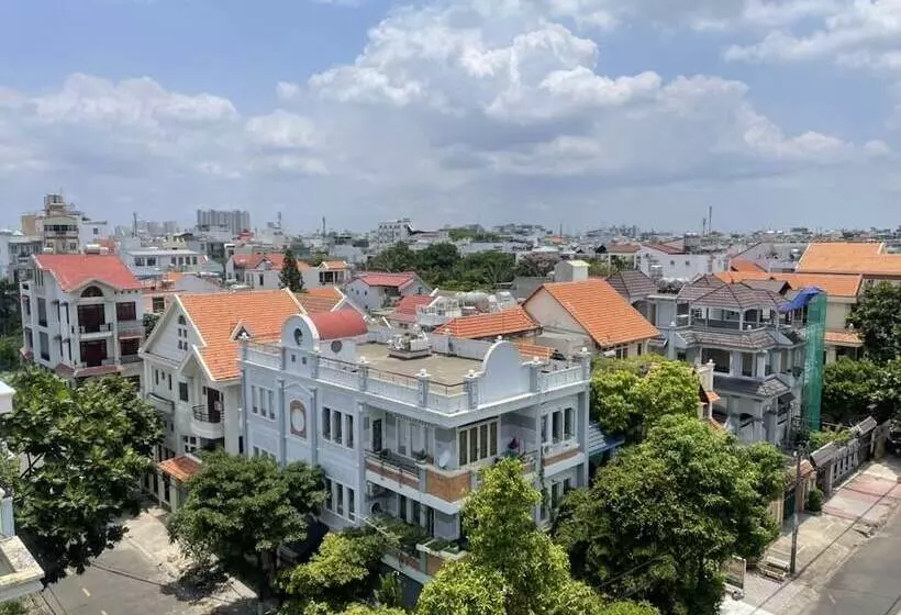 هتل Mai Vang