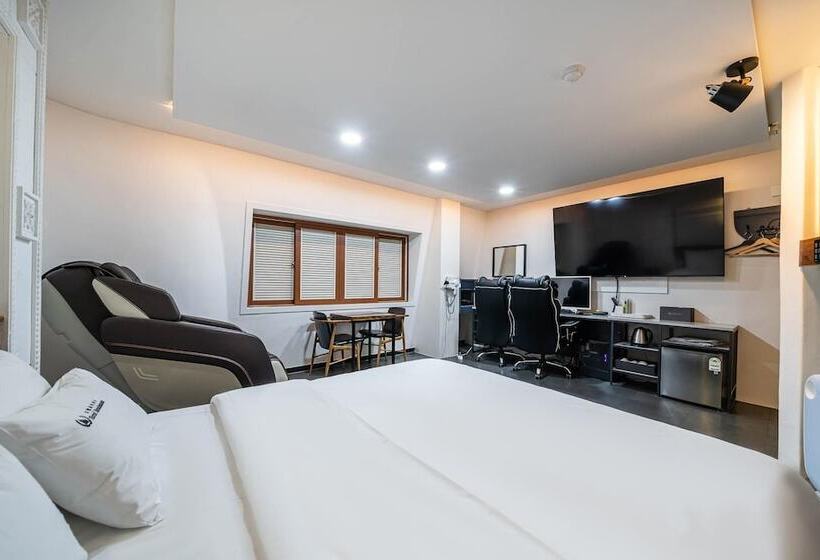 Motel Gongju Renaissance