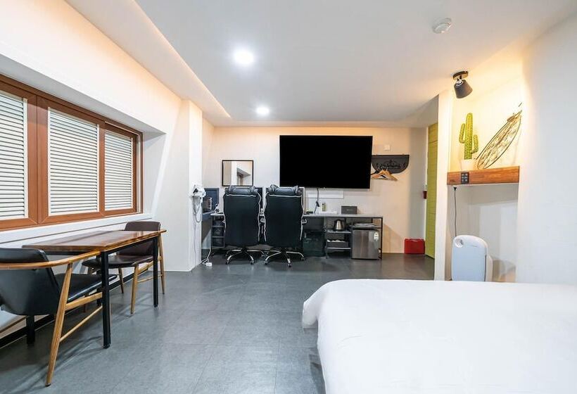 Motel Gongju Renaissance