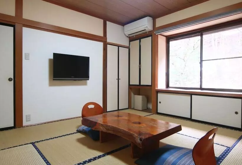 Ryokan Kamanuma Onsen Daikisen