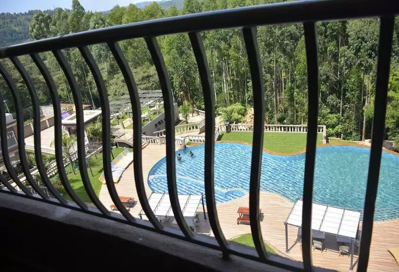 هتل Fk Resort & Spa