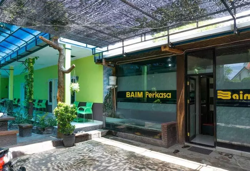 Hotelli Reddoorz @ Mt Haryono Street Waingapu