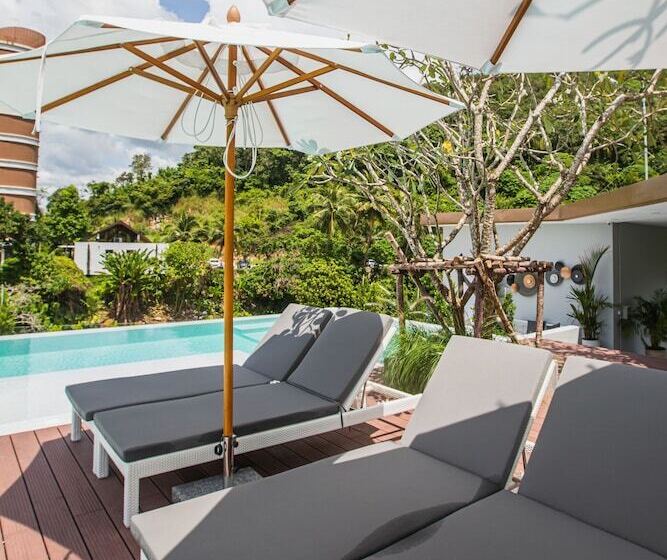 Palmetto Condominium