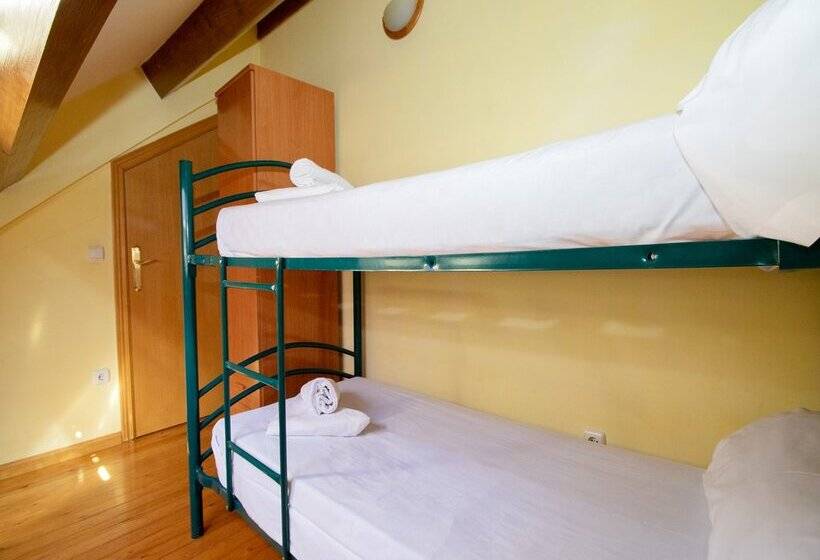 Apartamentos Canfranc 3000