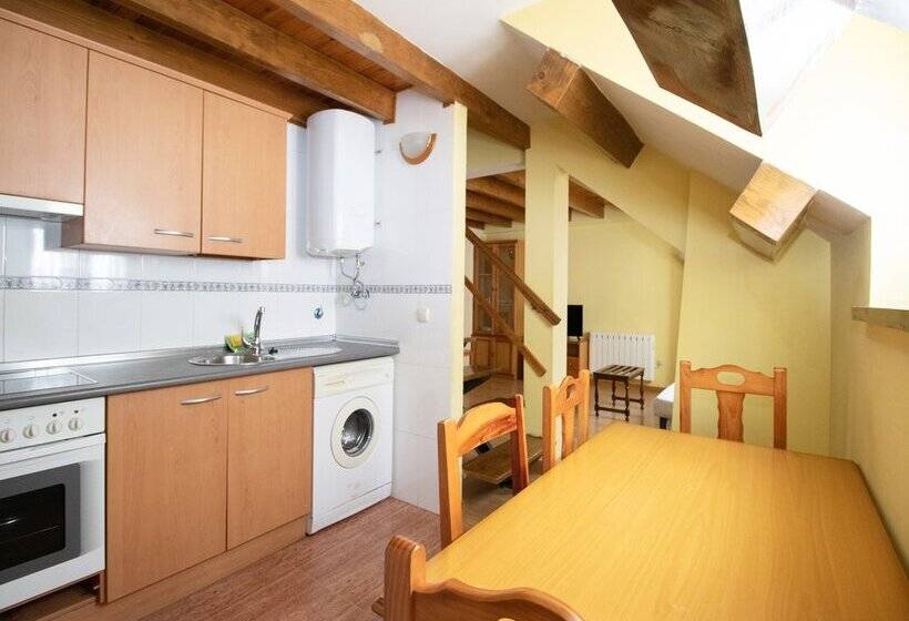 Apartamentos Canfranc 3000