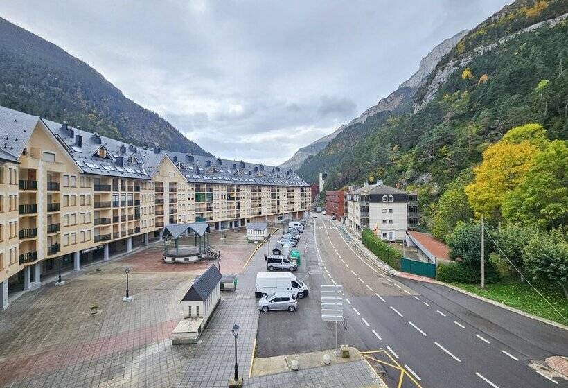 Apartamentos Canfranc 3000