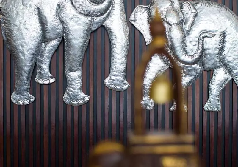 ホテル Aiyara Grand