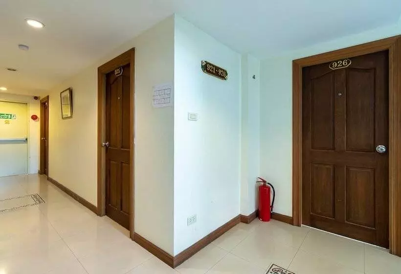 Hotel Chomsin Hua Hin ชมสินธุ์ หัวหิน