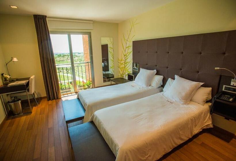 Отель Eguren Ugarte