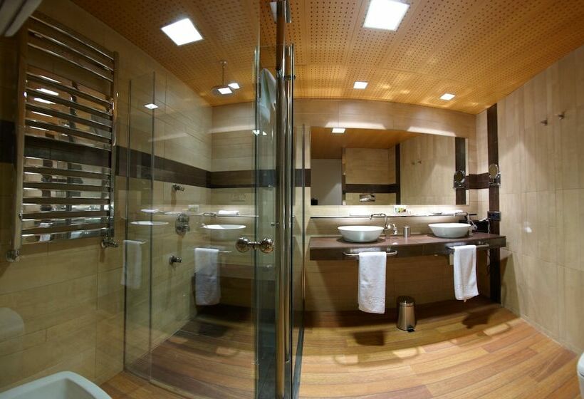 Отель Eguren Ugarte