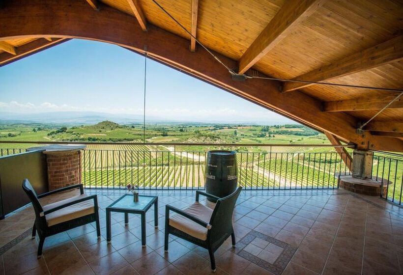 Отель Eguren Ugarte