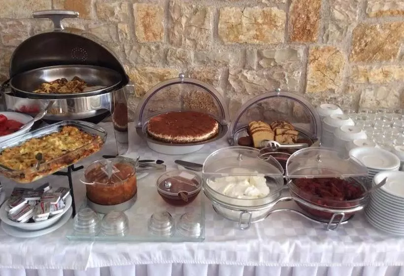 هتل Kythira Golden Resort