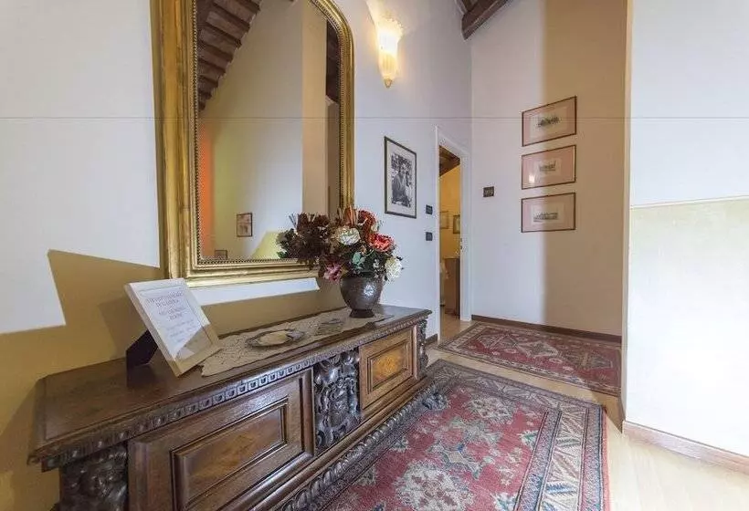 בית מלון כפרי La Rescossa