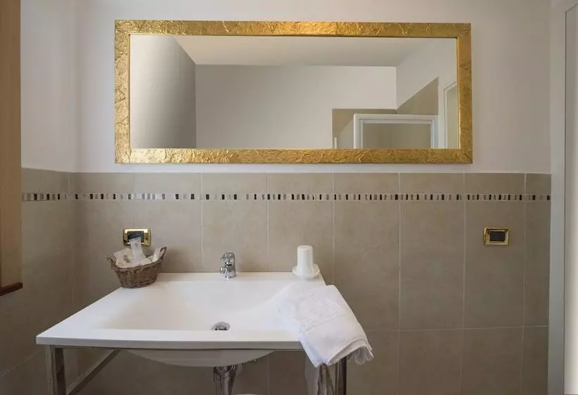 בית מלון כפרי La Rescossa