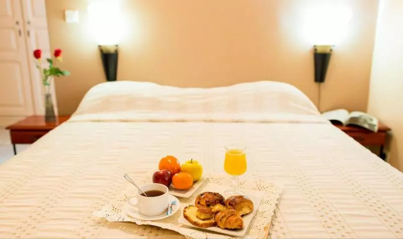 هتل Le Lodge Des Almadies