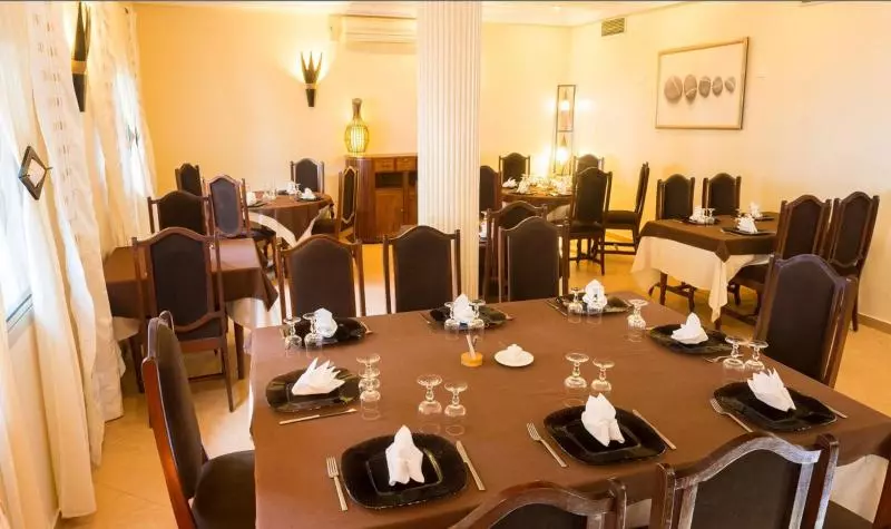 هتل Le Lodge Des Almadies