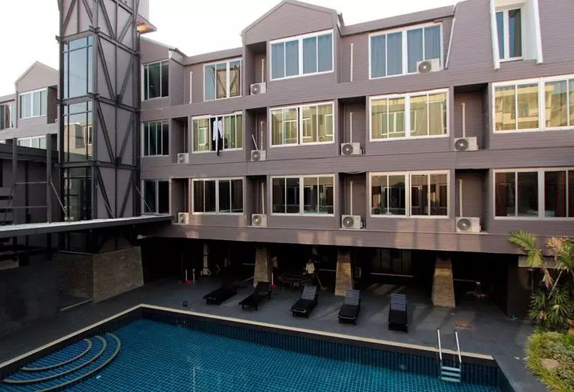 هتل Paragon Place