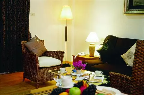 هتل Paragon Place