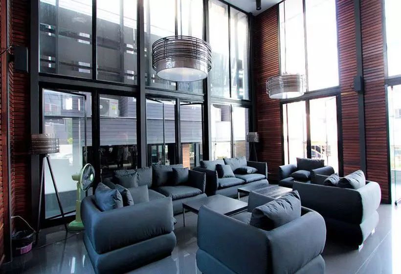 هتل Paragon Place