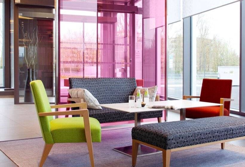 هتل Park Inn By Radisson Lille Grand Stade