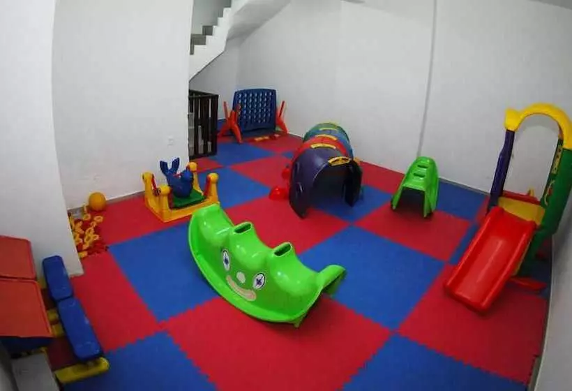 فندق Pindos Palace