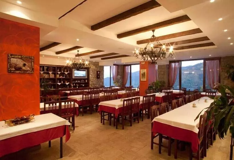 فندق Pindos Palace