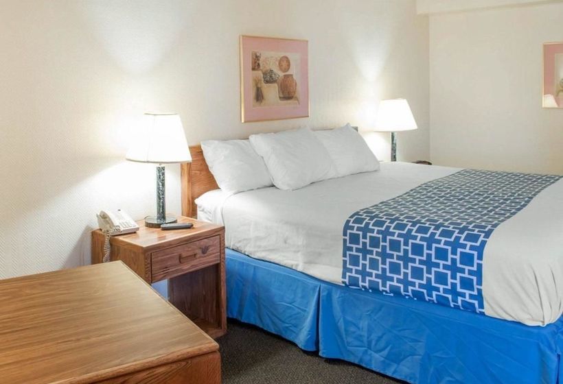 فندق Rodeway Inn Whites City