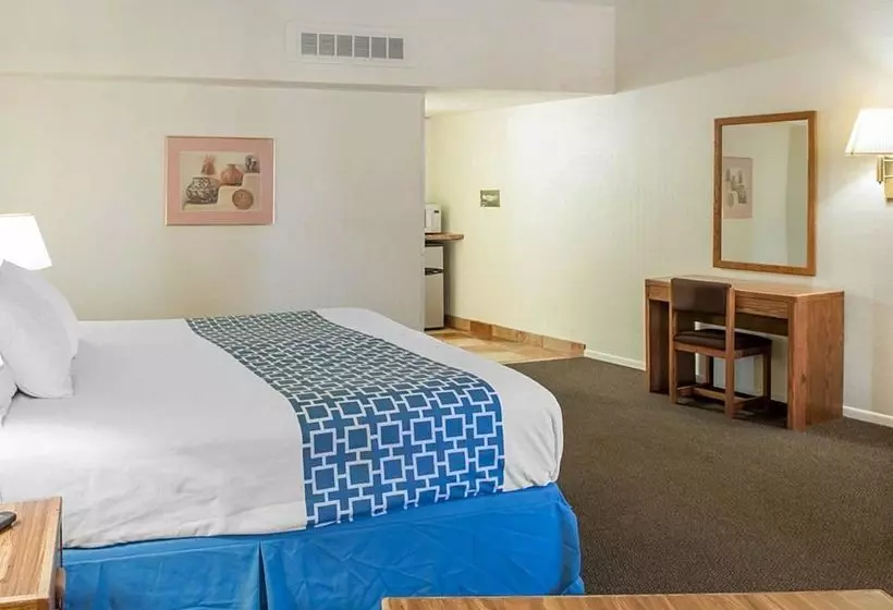 酒店 Rodeway Inn Whites City