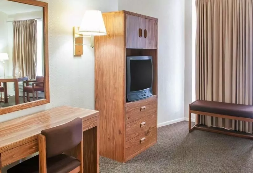 酒店 Rodeway Inn Whites City