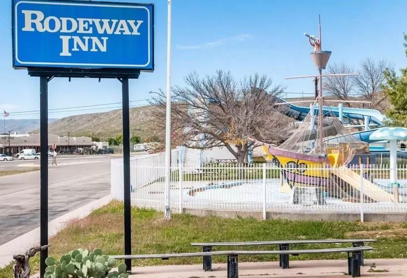 酒店 Rodeway Inn Whites City
