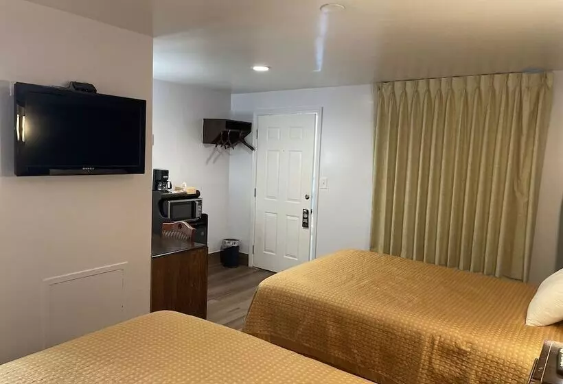 Szálloda Scottish Inn   North Tonawanda