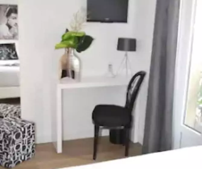 בית מלון כפרי St Sernin