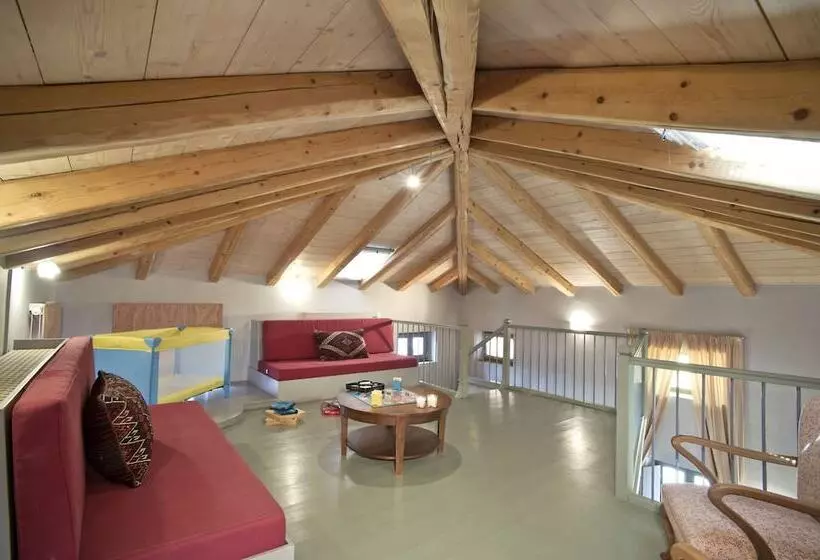 בית מלון כפרי Taleton Eco Guest House