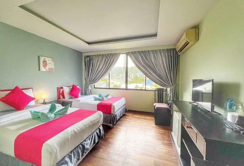 ホテル The Chilli By Golden Ray