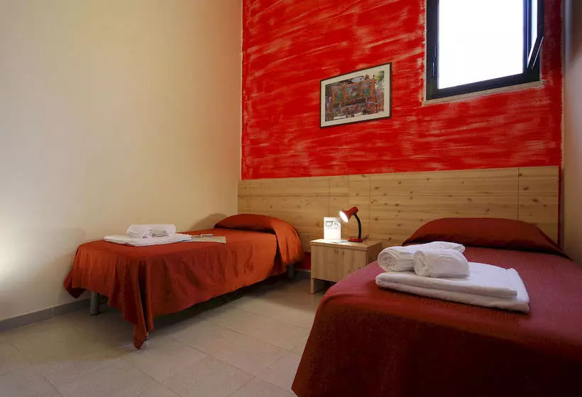 住所  Ai Girasoli Casa Vacanze