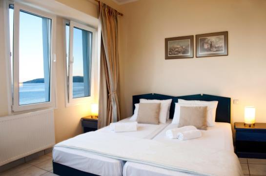 Sea Breeze Hotel Apartments